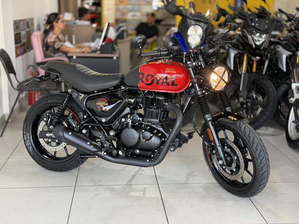 ROYAL ENFIELD Hunter 350