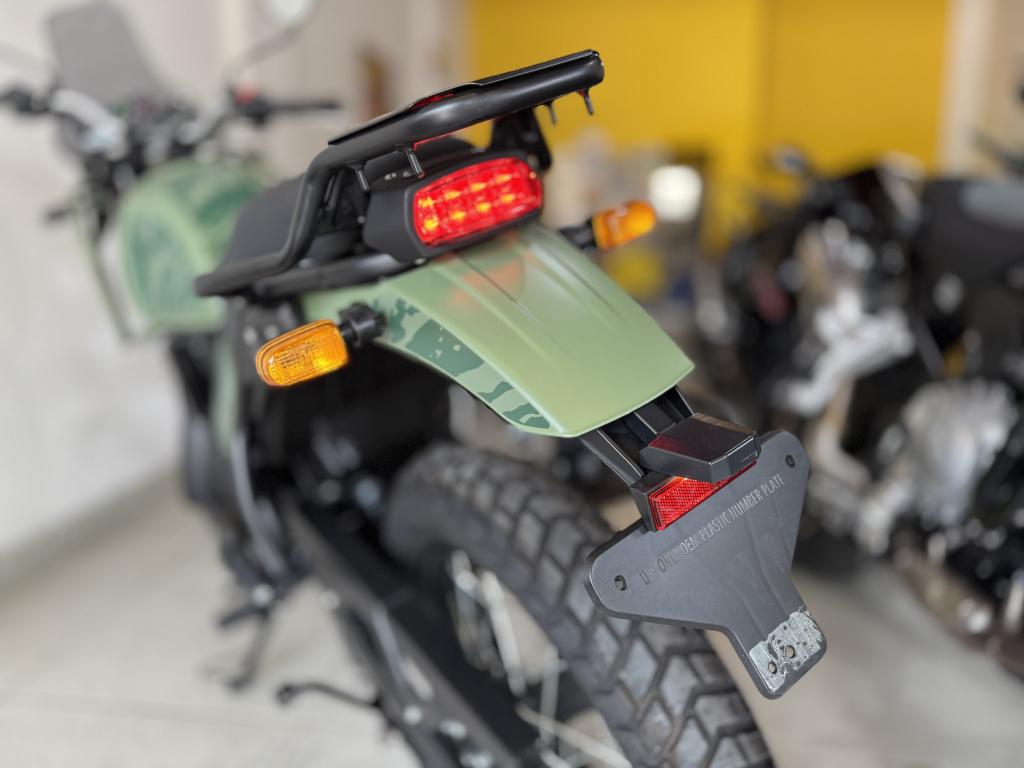 ROYAL ENFIELD Hymalayan 400 - Foto