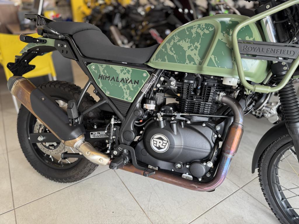 ROYAL ENFIELD Hymalayan 400 - Foto