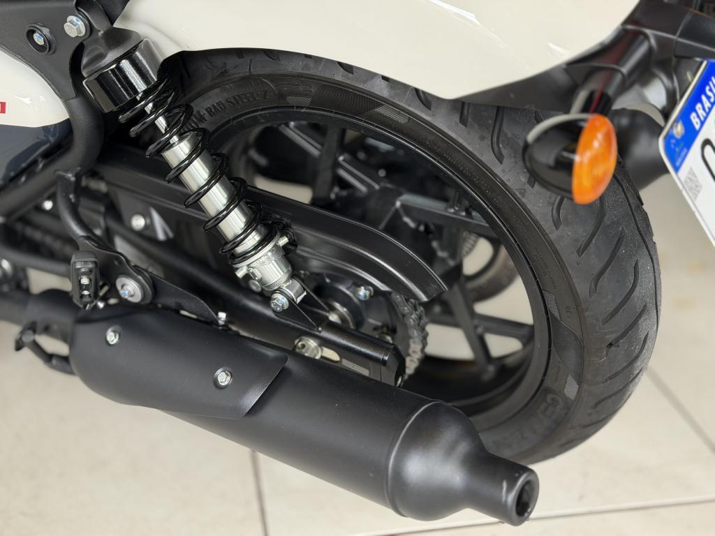 ROYAL ENFIELD Shotgun 650 - Foto