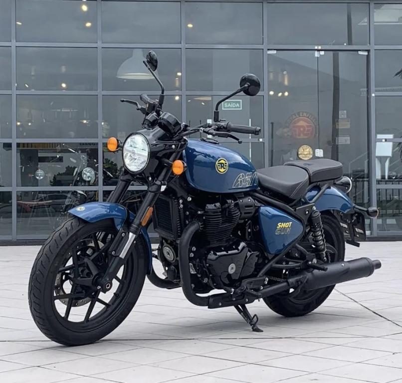 ROYAL ENFIELD Shotgun 650 - Foto