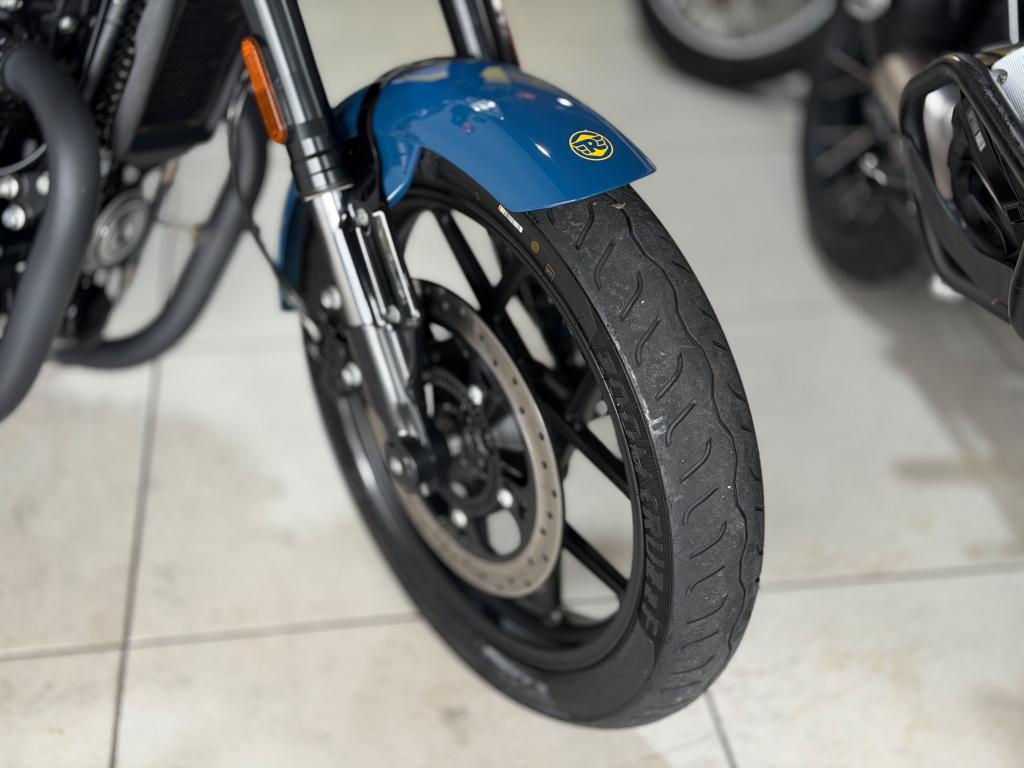 ROYAL ENFIELD Shotgun 650 - Foto