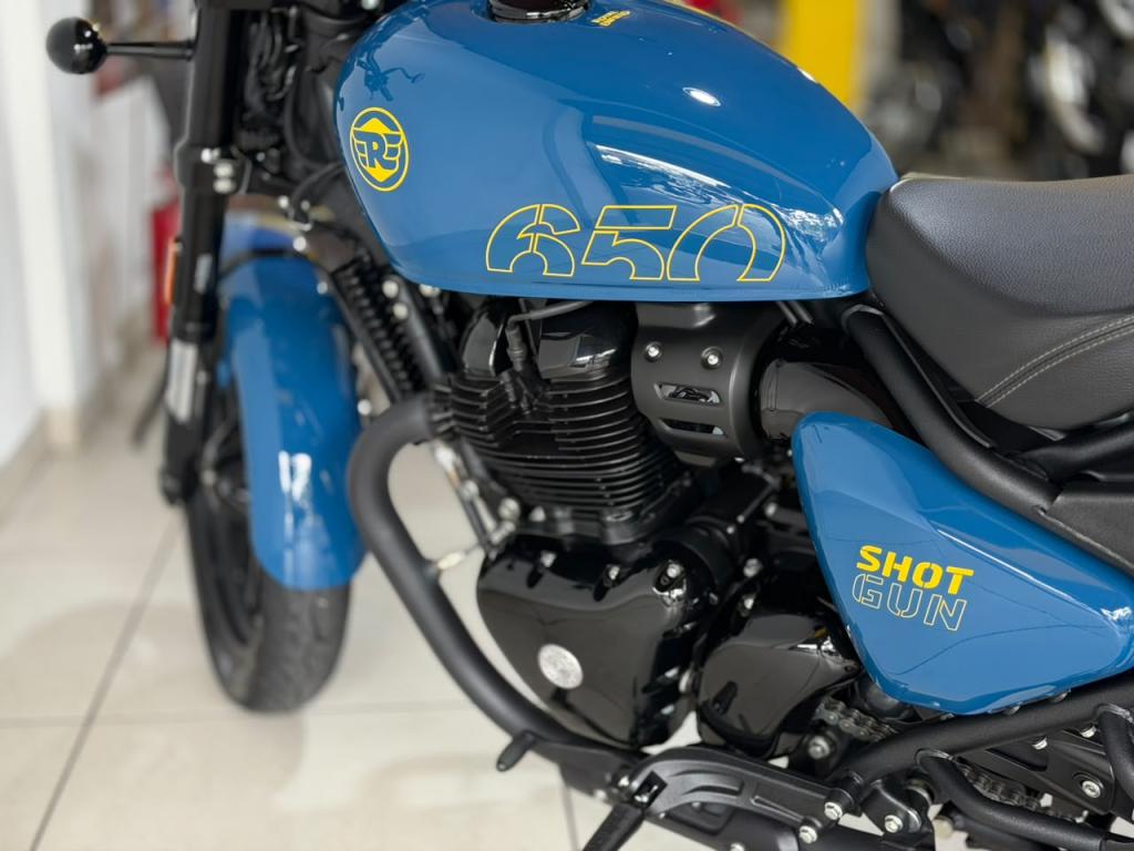 ROYAL ENFIELD Shotgun 650 - Foto