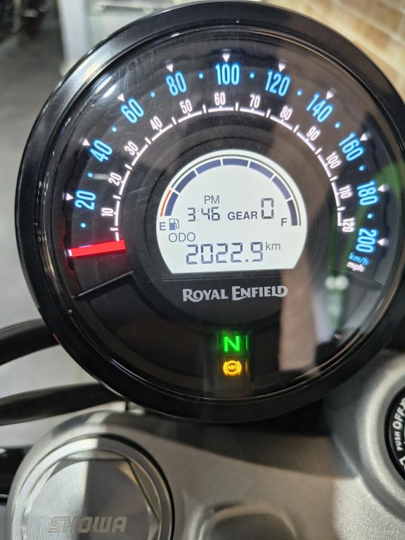 ROYAL ENFIELD Super Meteor 650 - Foto