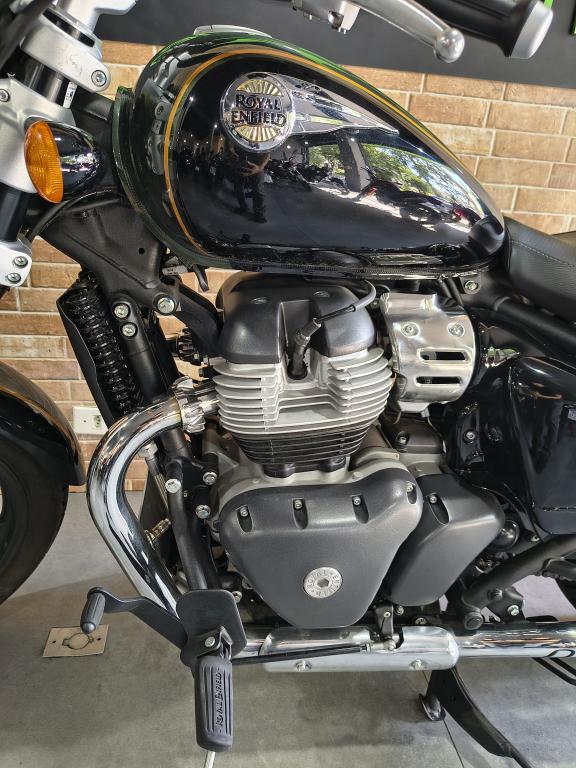 ROYAL ENFIELD Super Meteor 650 - Foto