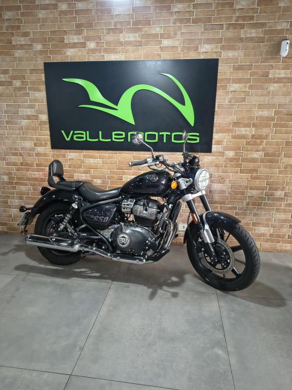 ROYAL ENFIELD Super Meteor 650 - Foto