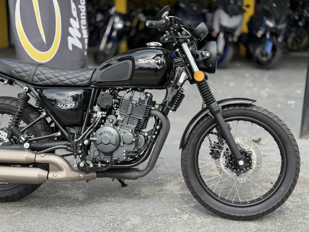 SHINERAY SHI 400 Scrambler - Foto
