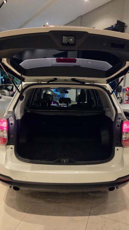 SUBARU Forester - Foto