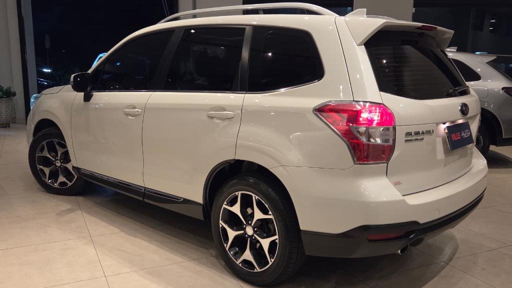 SUBARU Forester - Foto