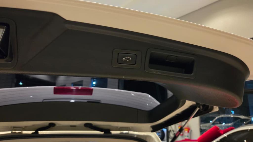 SUBARU Forester - Foto
