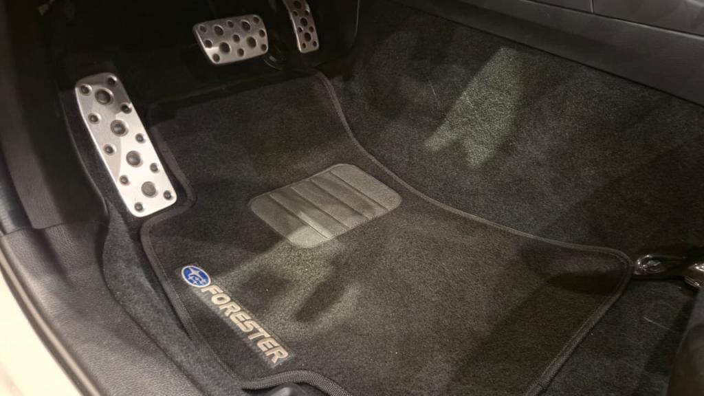 SUBARU Forester - Foto