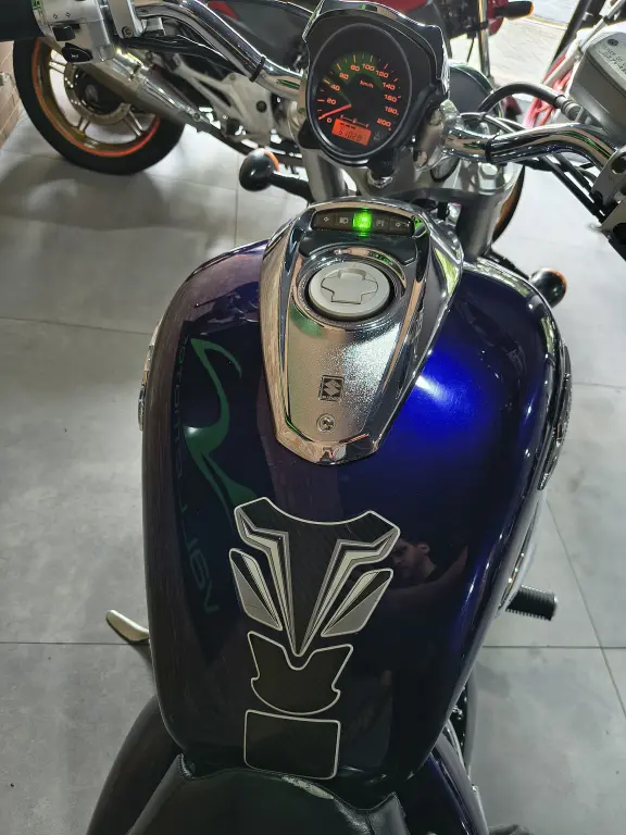 SUZUKI Boulevard M 800 - Foto