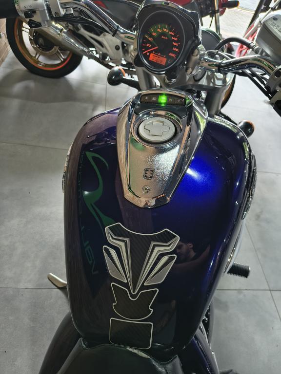 SUZUKI Boulevard M 800 - Foto