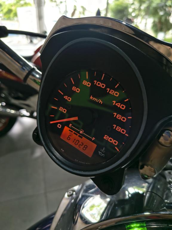 SUZUKI Boulevard M 800 - Foto