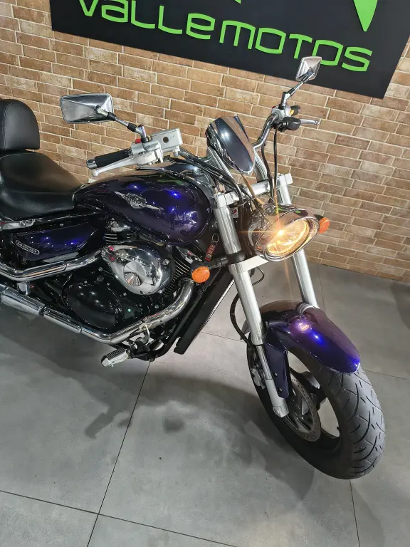 SUZUKI Boulevard M 800 - Foto