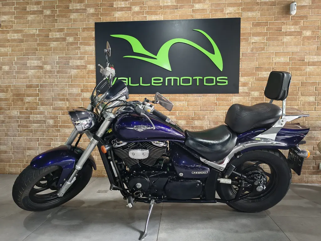 SUZUKI Boulevard M 800 - Foto