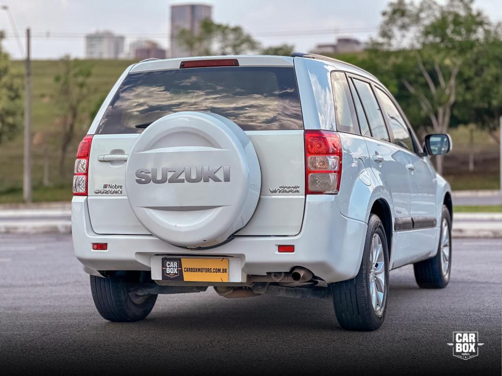 SUZUKI Grand Vitara - Foto