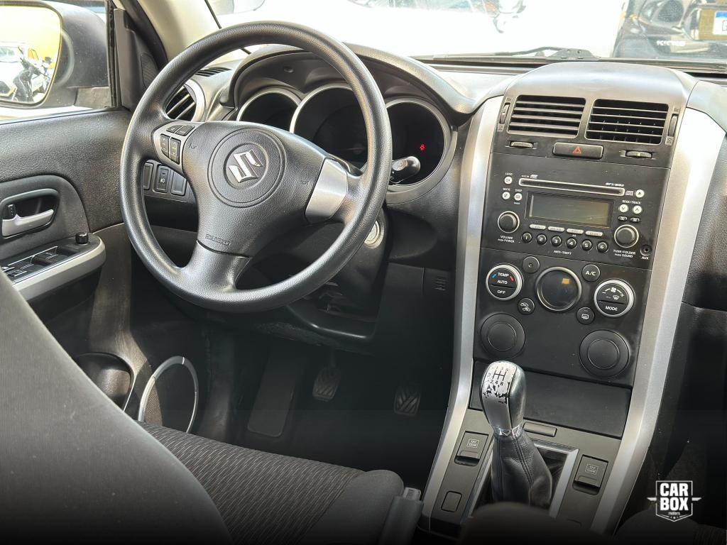 SUZUKI Grand Vitara - Foto