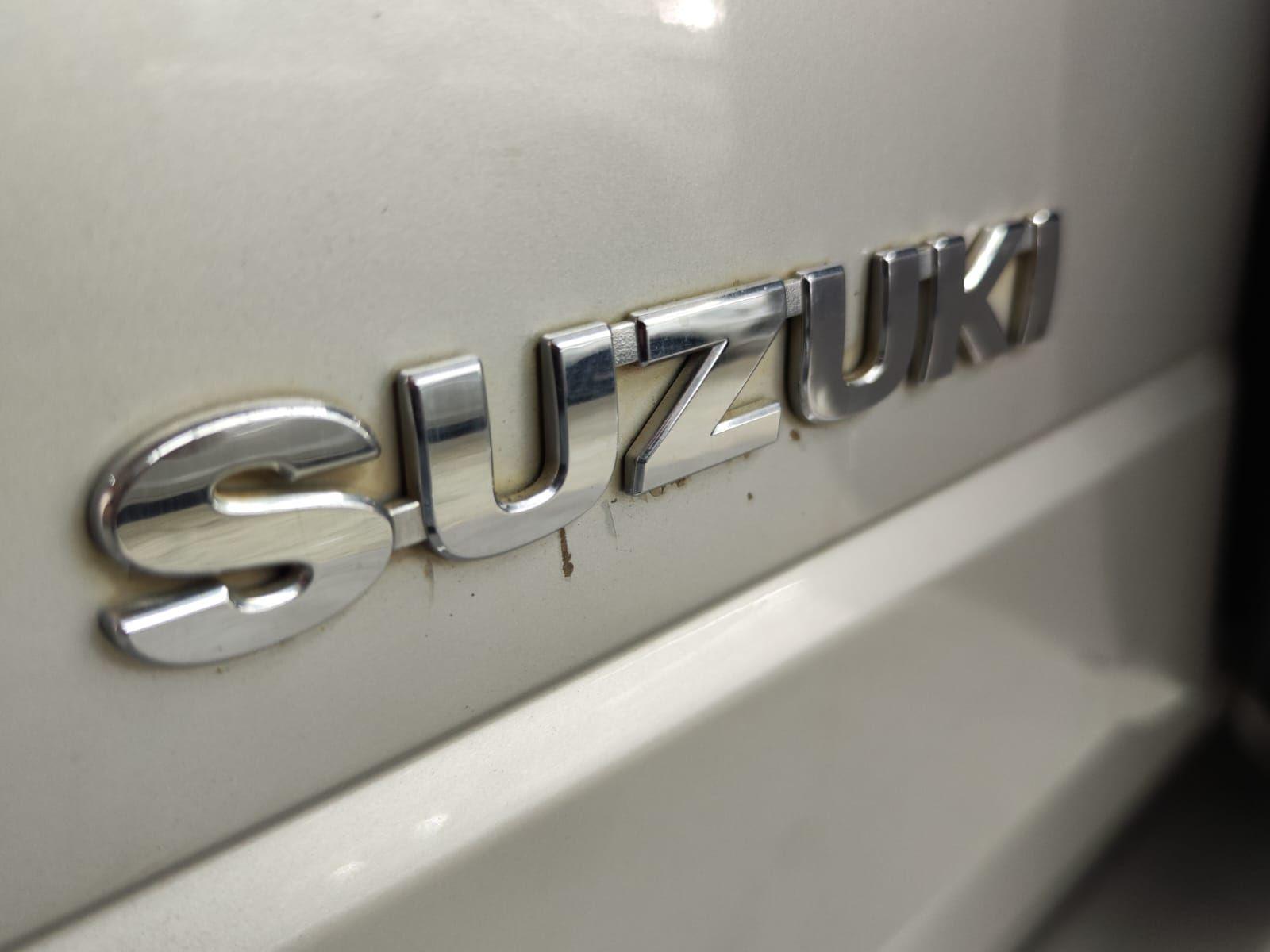 SUZUKI Grand Vitara - Foto