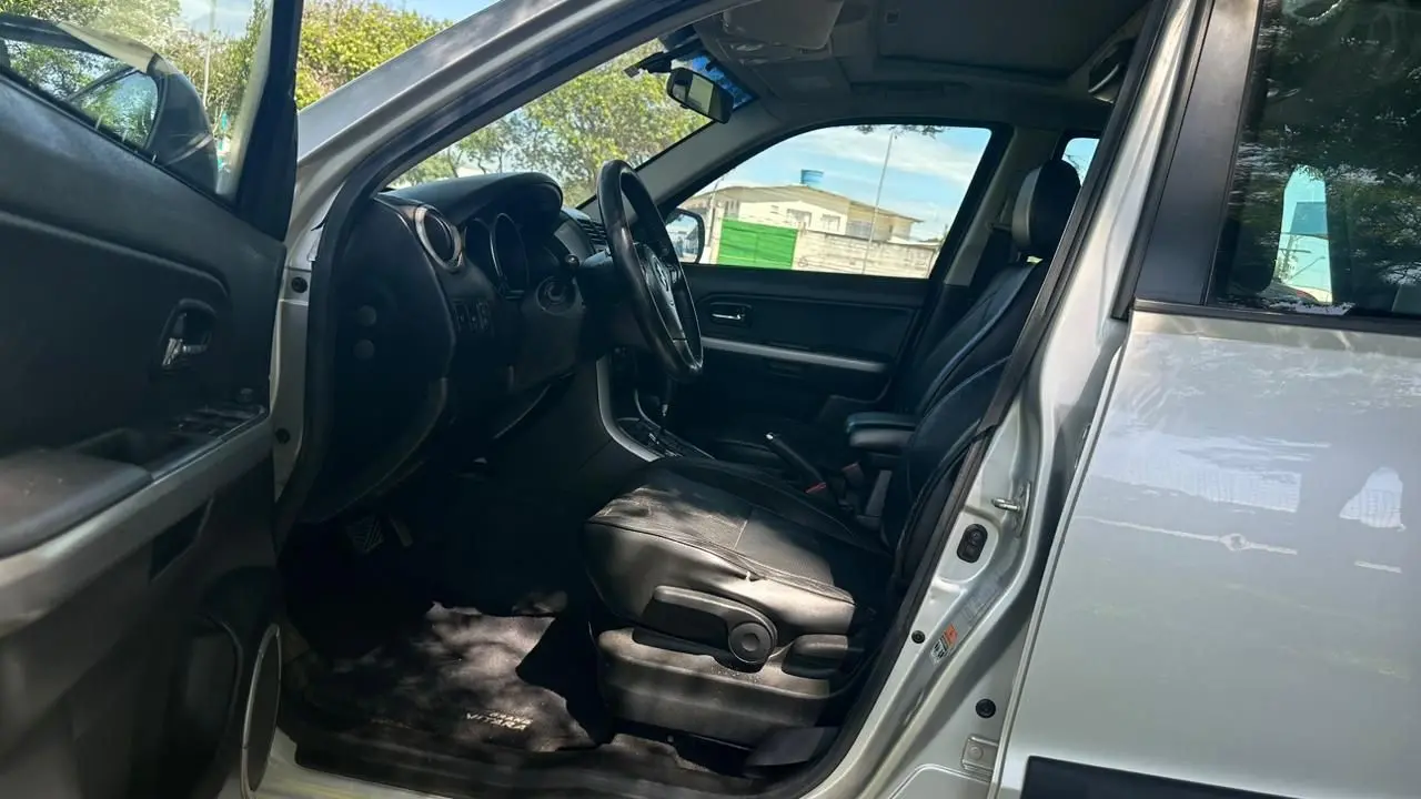 SUZUKI Grand Vitara - Foto