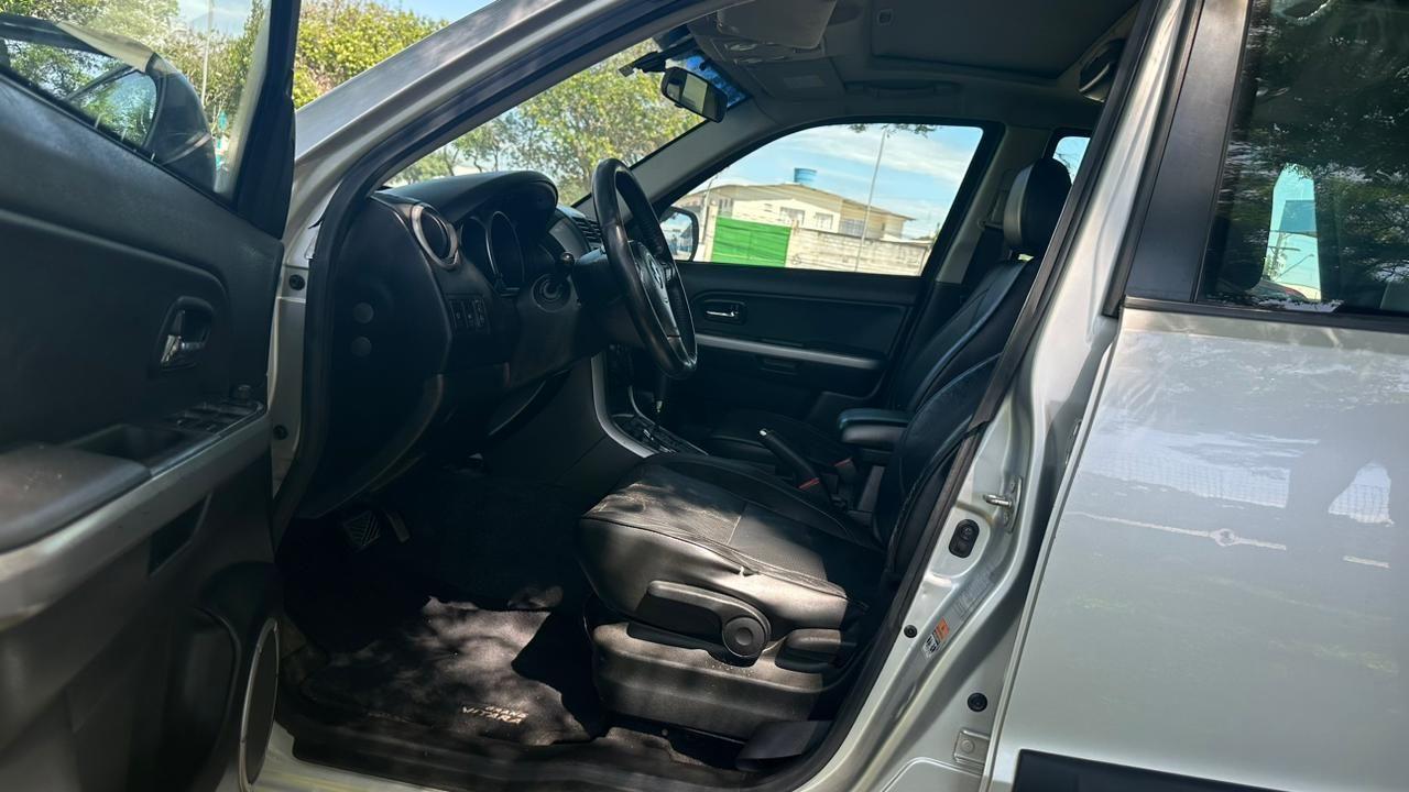 SUZUKI Grand Vitara - Foto