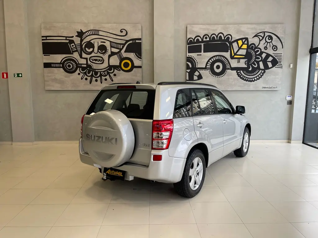 SUZUKI Grand Vitara - Foto