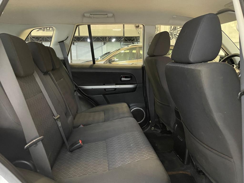SUZUKI Grand Vitara - Foto