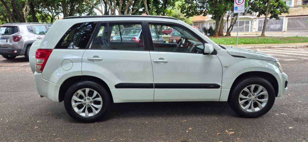 SUZUKI Grand Vitara - Foto