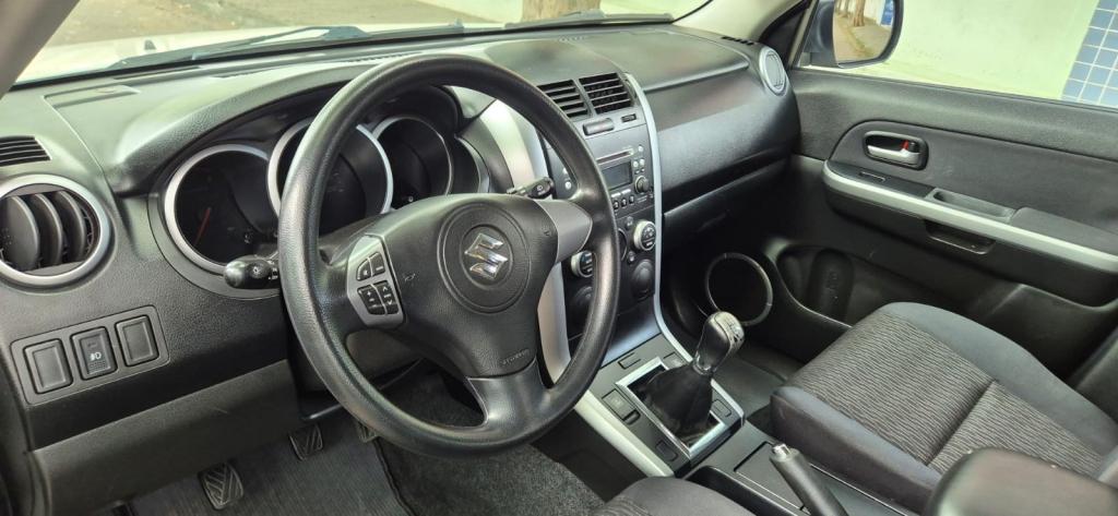 SUZUKI Grand Vitara - Foto