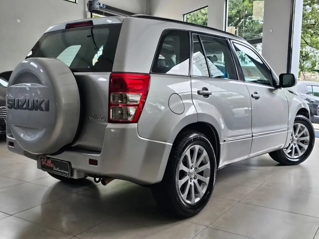 SUZUKI Grand Vitara - Foto