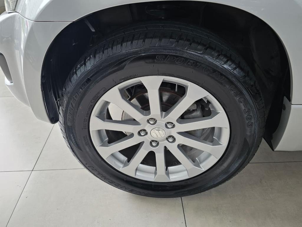 SUZUKI Grand Vitara - Foto