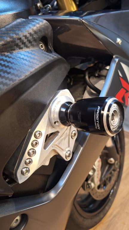 SUZUKI GSX-R 750 Srad - Foto