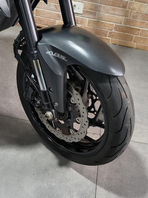 SUZUKI GSX-S 750 - Foto