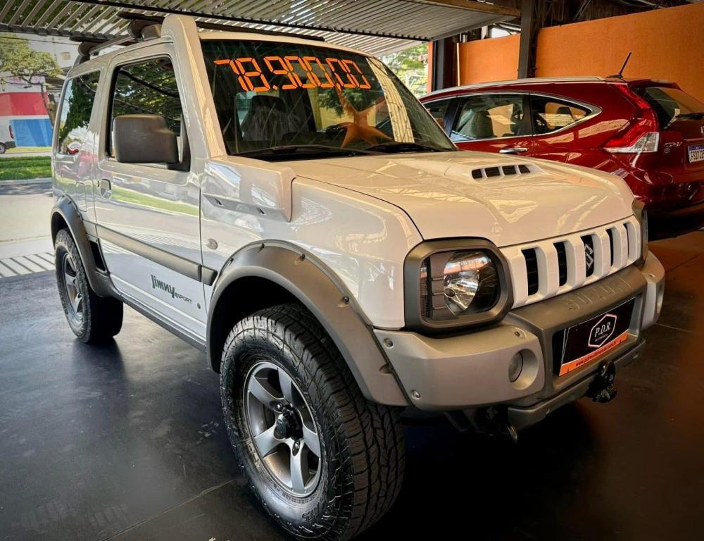 SUZUKI Jimny - Foto