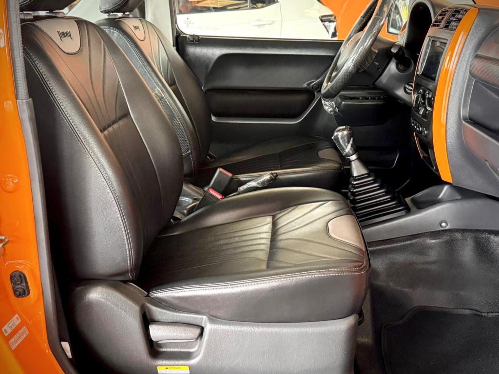 SUZUKI Jimny - Foto