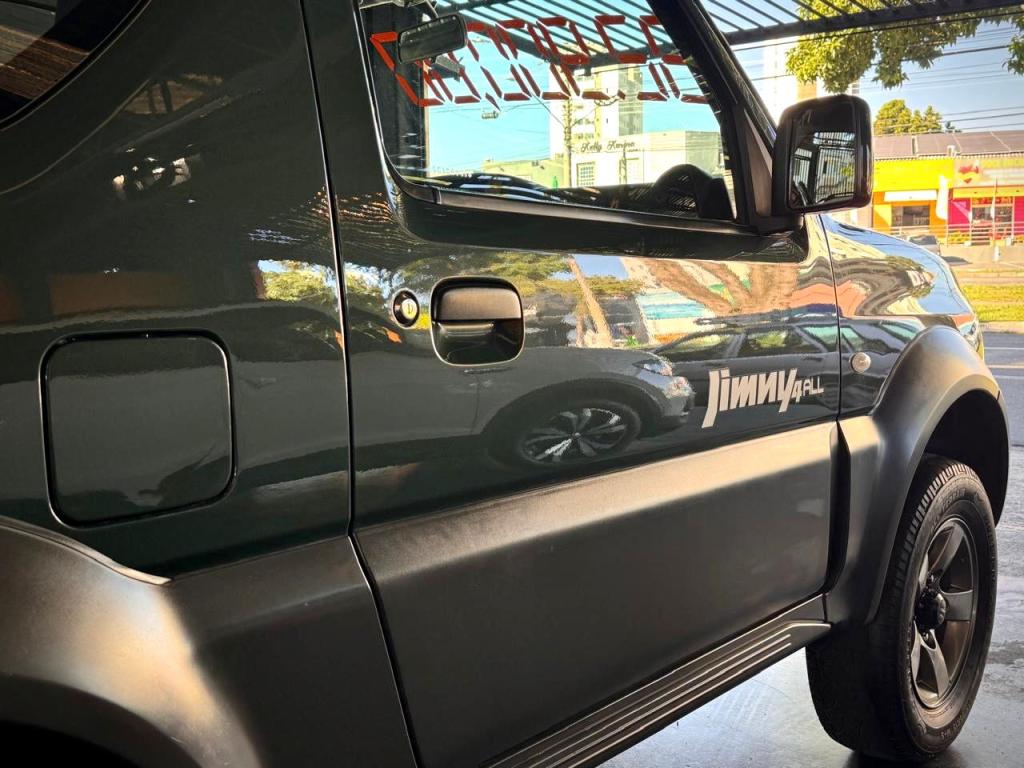 SUZUKI Jimny - Foto