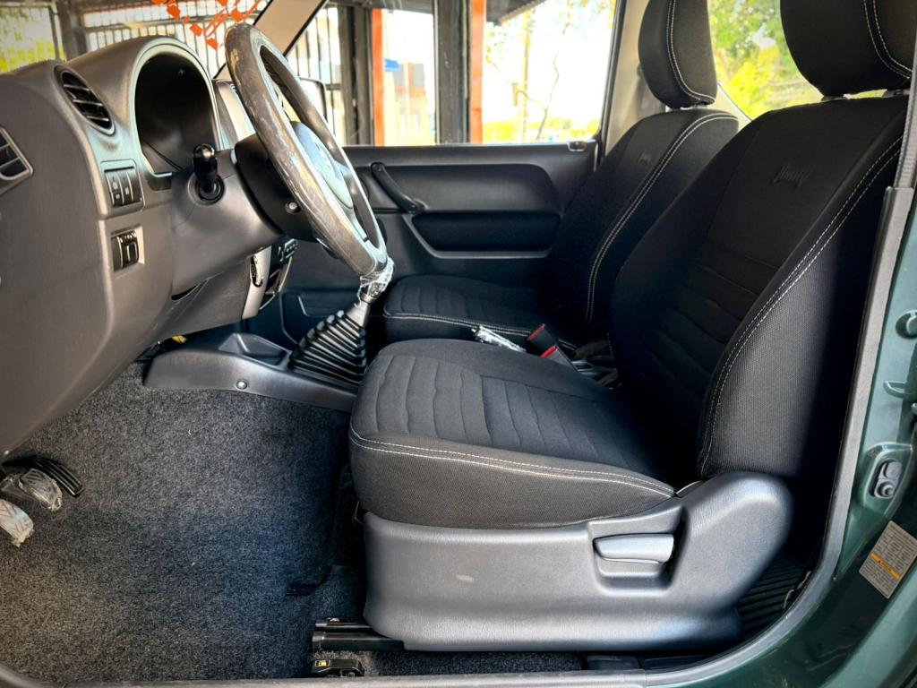 SUZUKI Jimny - Foto