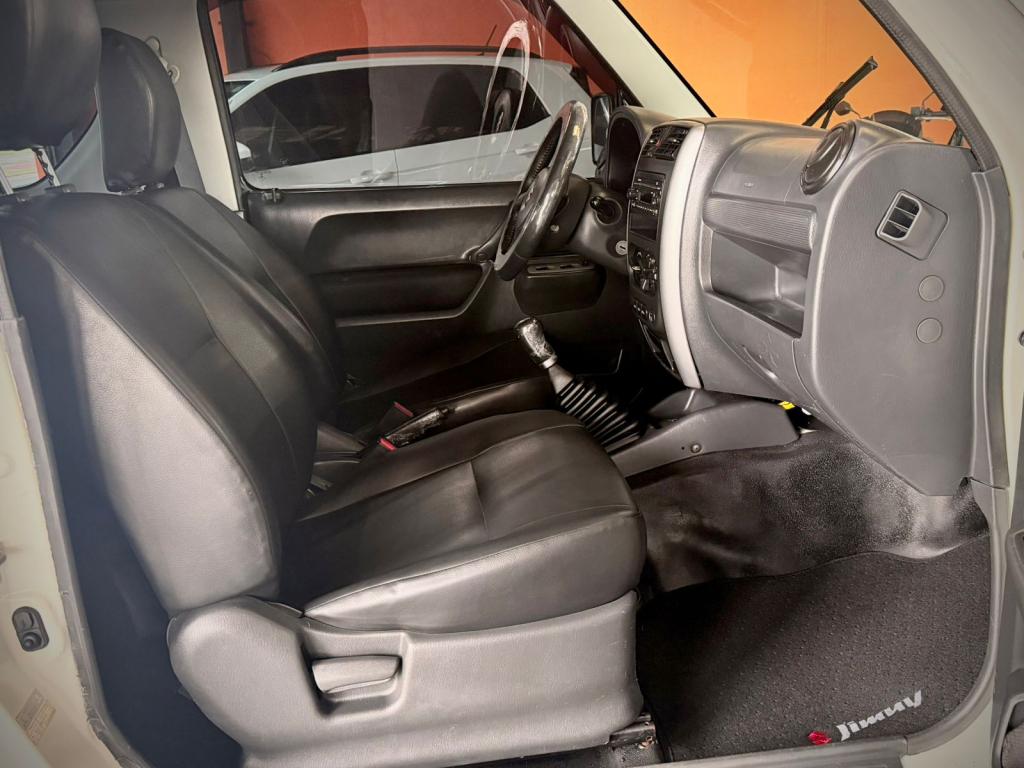 SUZUKI Jimny - Foto