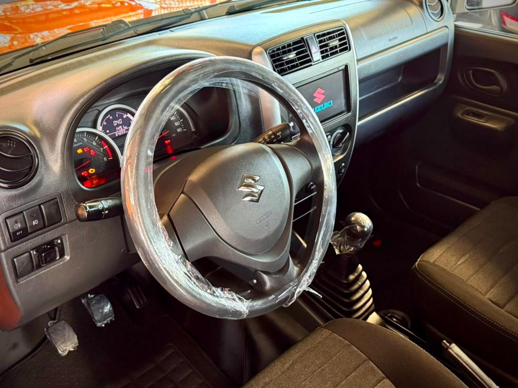 SUZUKI Jimny - Foto