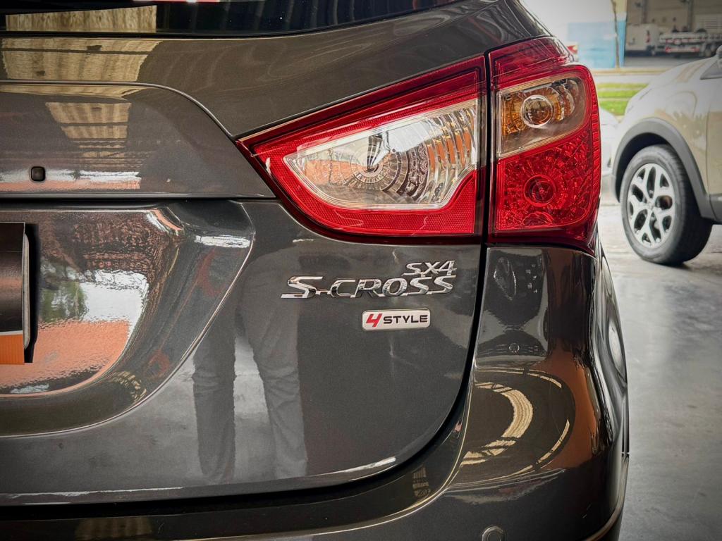 SUZUKI S Cross - Foto