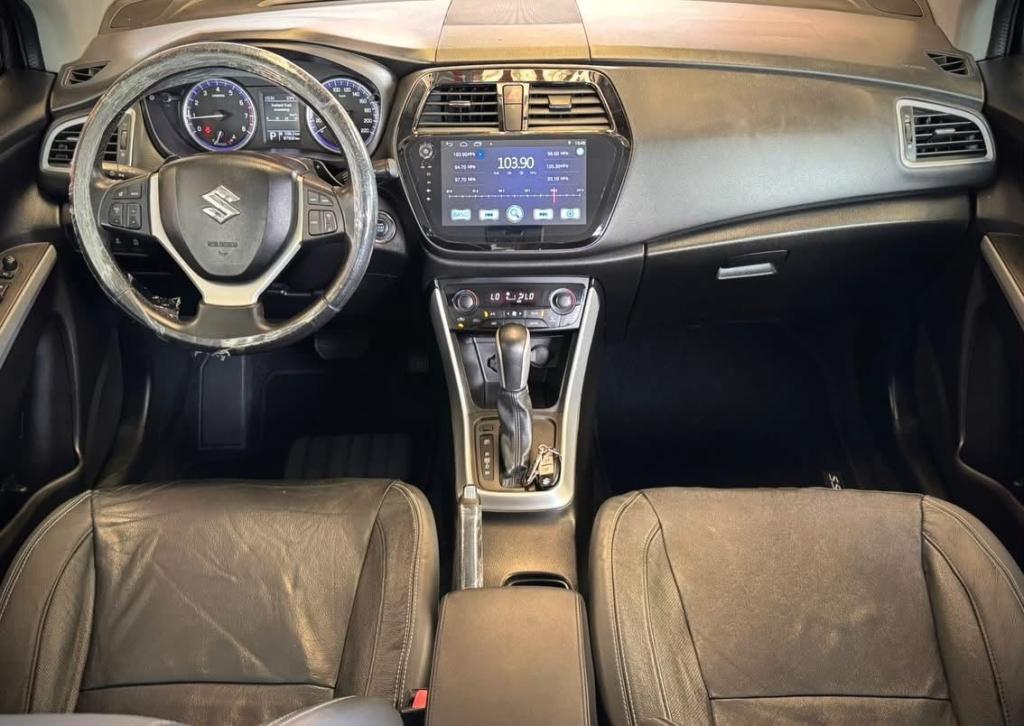 SUZUKI S Cross - Foto