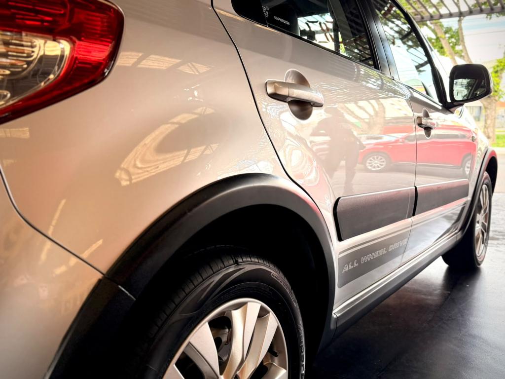 SUZUKI SX4 - Foto