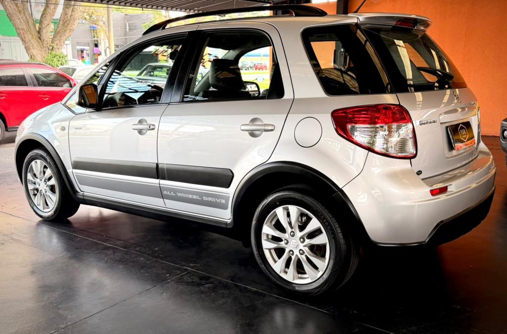 SUZUKI SX4 - Foto