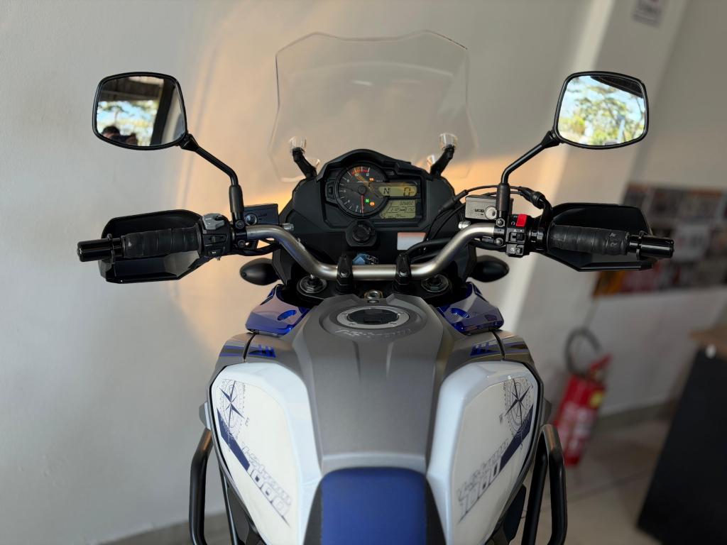 SUZUKI V-Strom DL 1000 XT - Foto