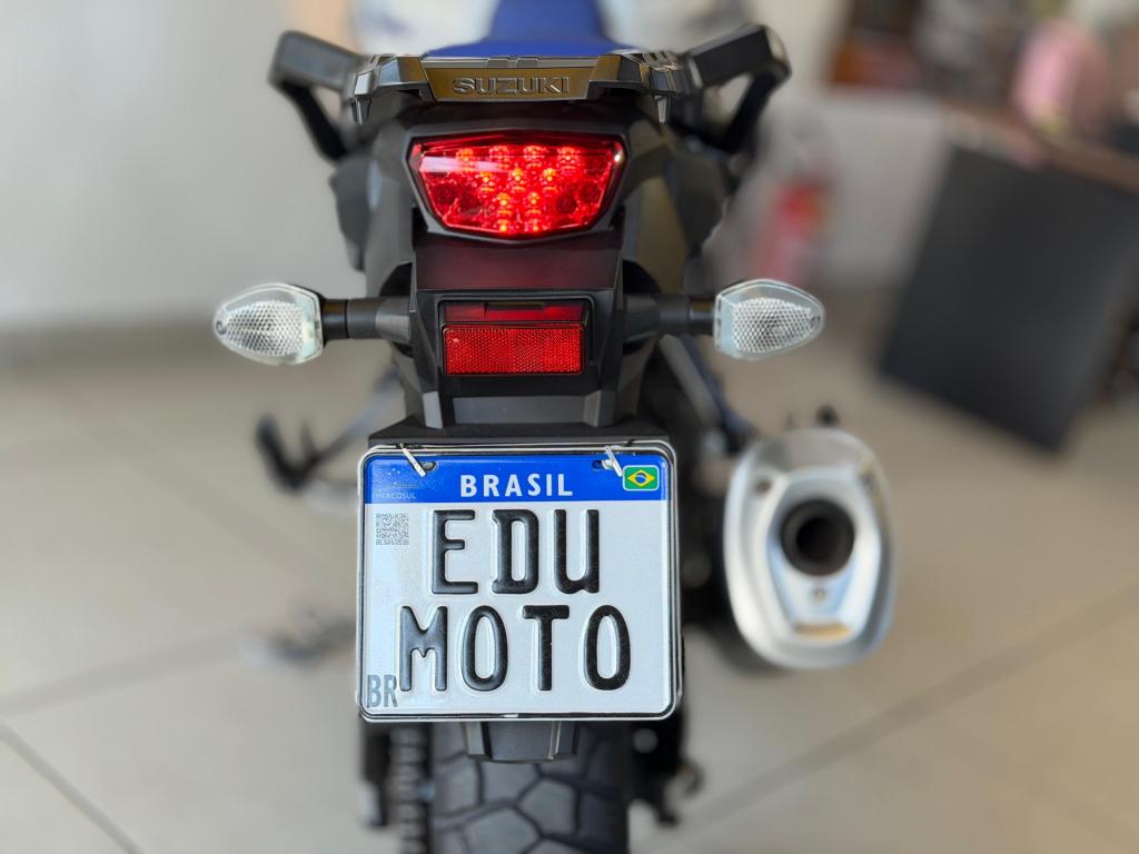 SUZUKI V-Strom DL 1000 XT - Foto