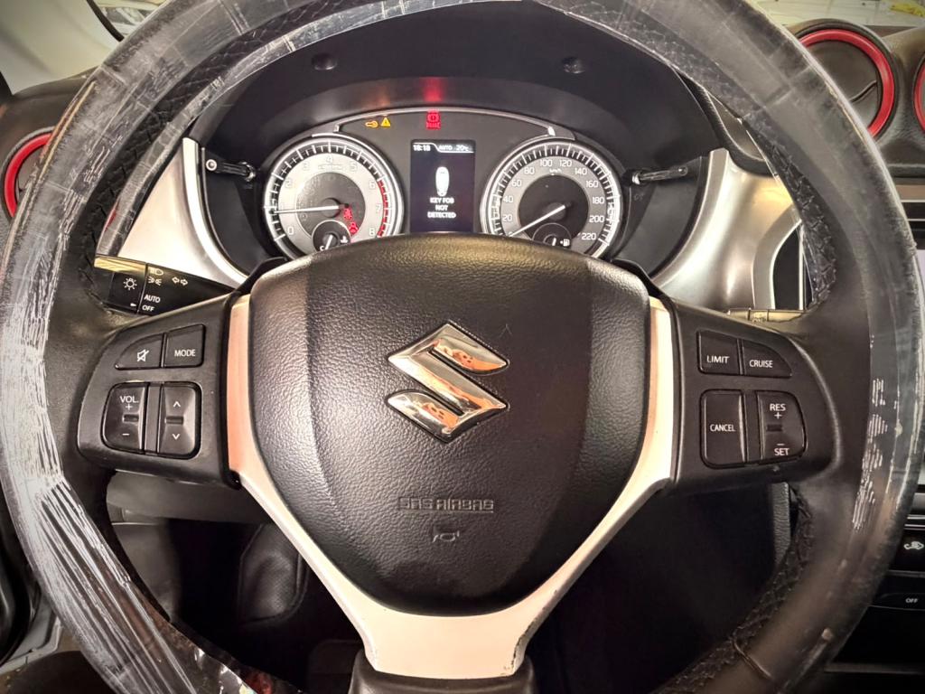 SUZUKI Vitara - Foto