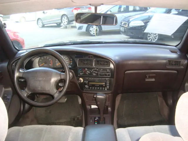 TOYOTA Camry - Foto