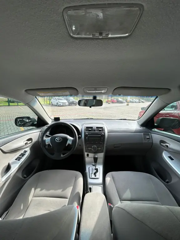 TOYOTA Corolla - Foto