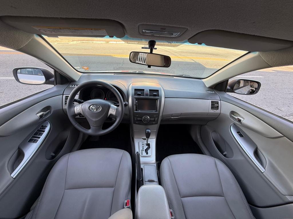 TOYOTA Corolla - Miniatura