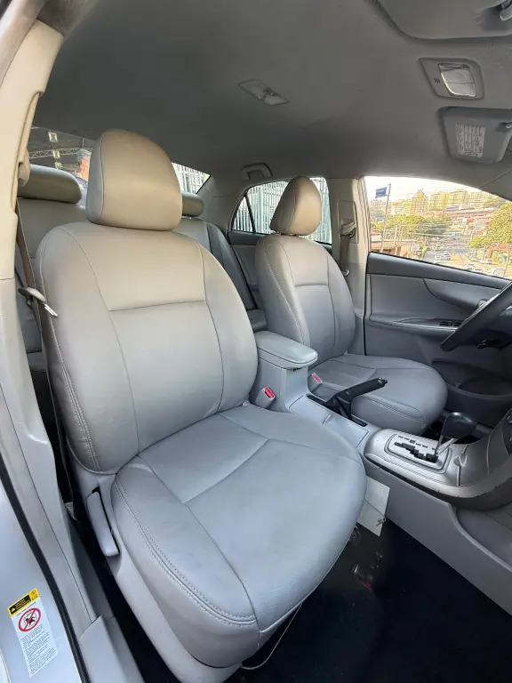 TOYOTA Corolla - Miniatura